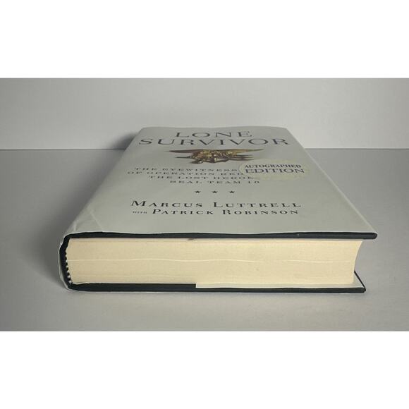 Lone Survivor Eyewitness Account of Operation Redwing Marcus Luttrell Signed 1st - Picture 5 of 13